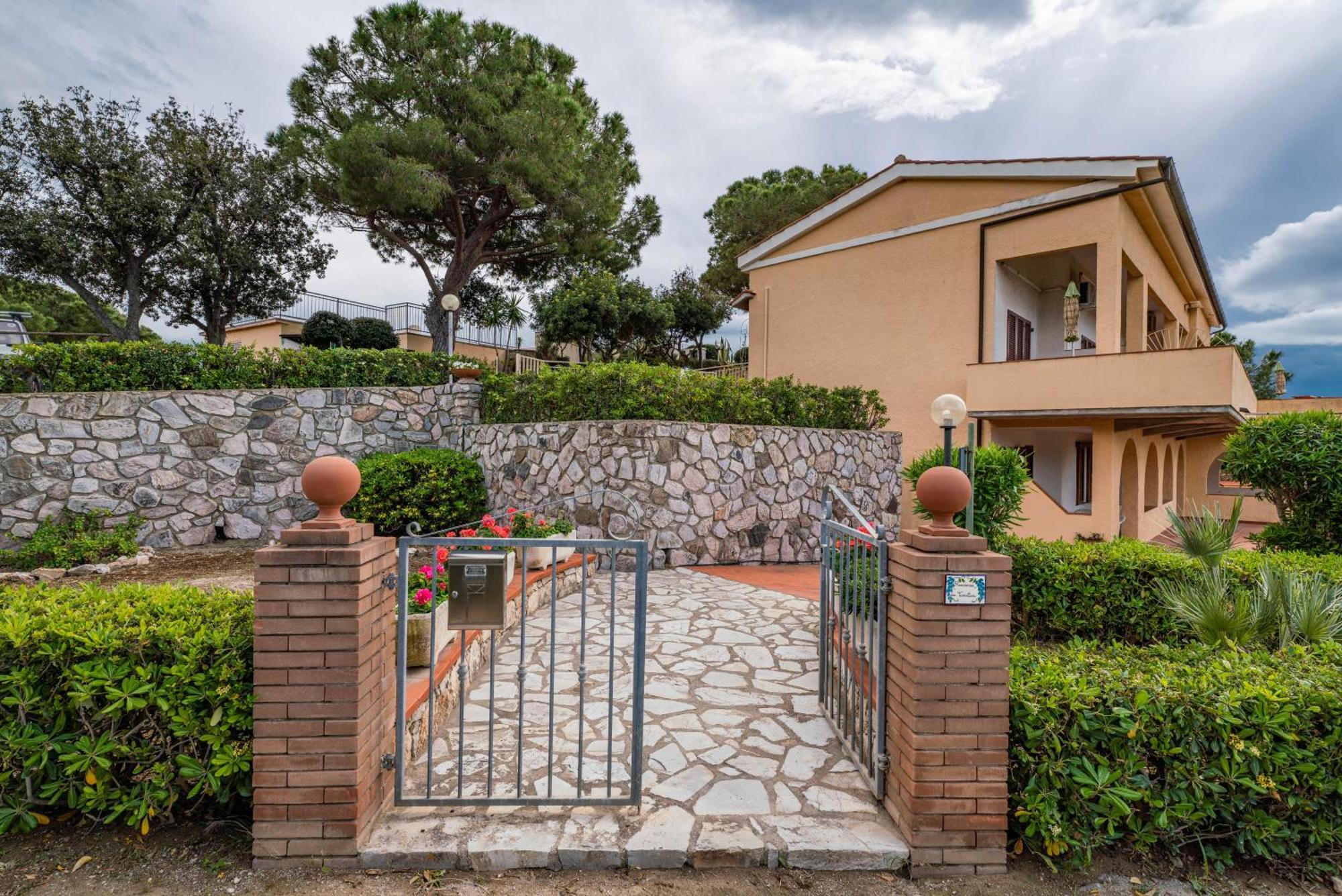 Apartments La Turistica Capoliveri  Esterno foto